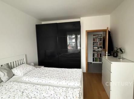 Pronájem bytu, 2+kk, 57 m²