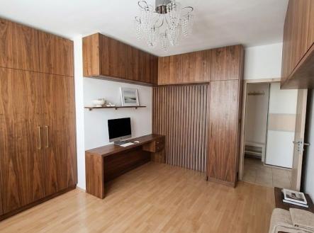 Pronájem bytu, 3+kk, 80 m²