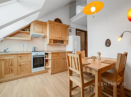Prodej bytu, 2+1, 103 m²