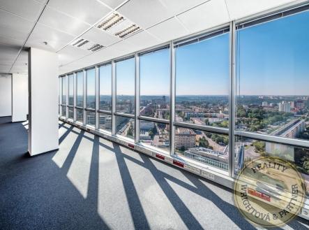 Pronájem kanceláře, 950 m²