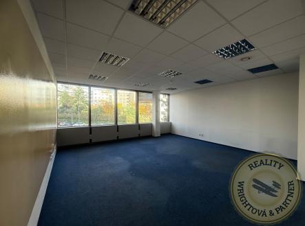 Pronájem kanceláře, 148 m²