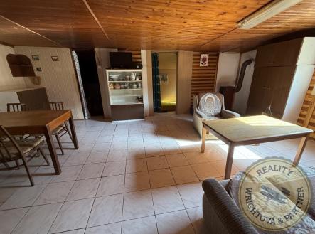 Prodej pozemku pro bydlení, 1 825 m²