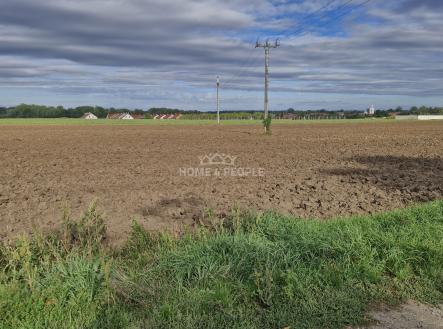 Prodej pozemku pro komerční výstavbu, 12 361 m²