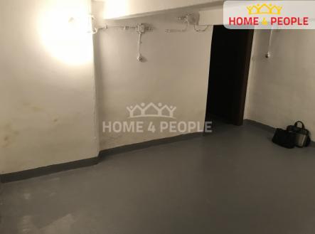 Pronájem skladovací prostor, 10 m²