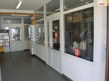 Pronájem kanceláře, 48 m²