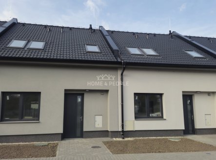 Prodej novostavby Rodinného domu 4+kk V Pohořelicích Nové Vsi
