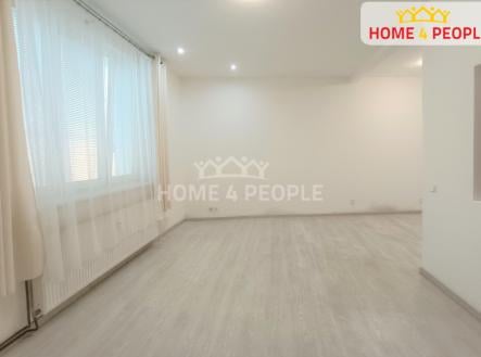 Pronájem bytu, 1+kk, 35 m²