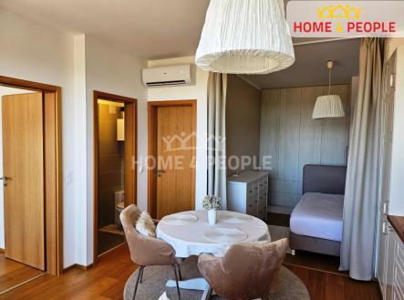 Pronájem bytu, 3+kk, 69 m²