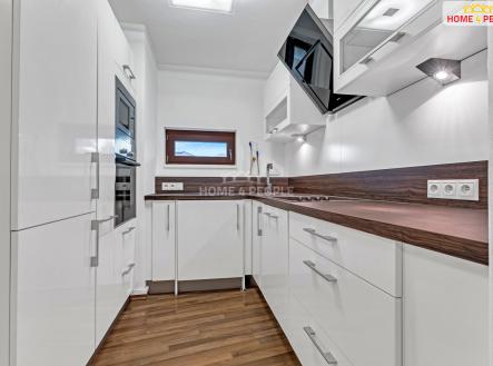 Pronájem bytu, 2+kk, 47 m²