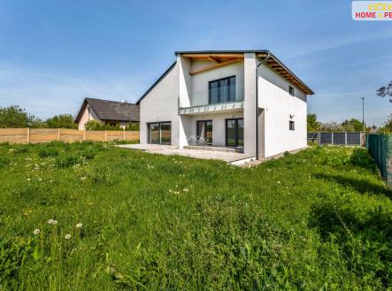 Prodej - dům/vila, 238 m²