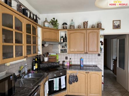 Prodej komerčního objektu, jiný, 930 m²