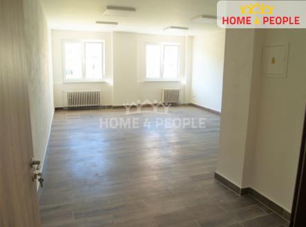 Pronájem komerčního objektu, obchodní centrum, 41 m²