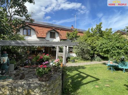 Prodej - penzion, 222 m²