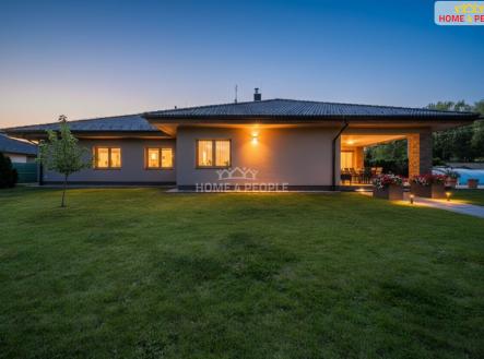 Prodej domu/vily, 230 m²