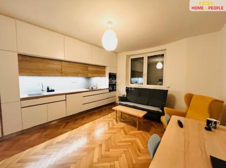 Pronájem bytu, 3+kk, 70 m²