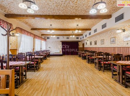 Prodej domu/vily, 700 m²