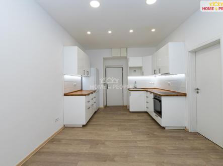 Pronájem bytu, 2+kk, 37 m²