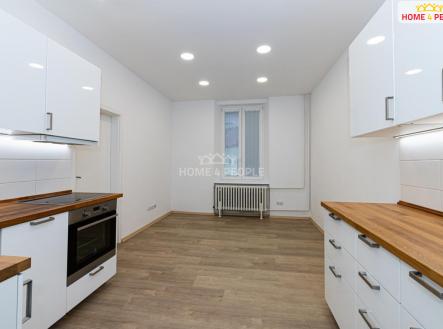 Prodej bytu, 2+kk, 37 m² obrázek