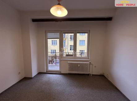 Pronájem bytu, 1+1, 37 m²