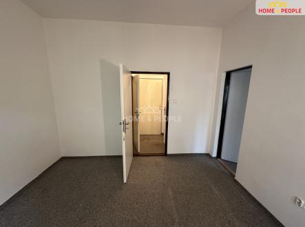 Pronájem bytu, 1+1, 37 m²