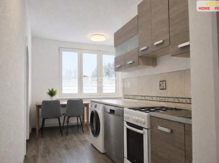 Pronájem bytu, 3+1, 70 m²