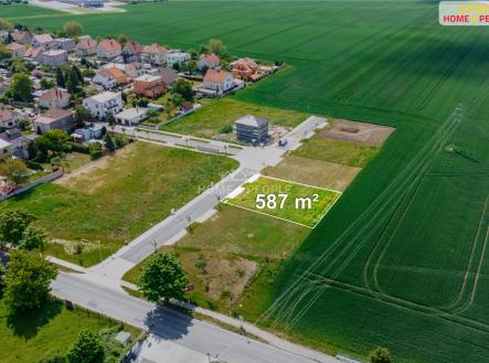 Prodej pozemku pro bydlení, 587 m² obrázek