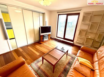 Pronájem bytu, 2+kk, 61 m²