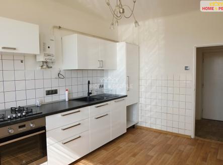 Pronájem bytu, 2+1, 78 m²