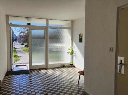 Pronájem bytu, 2+kk, 39 m²