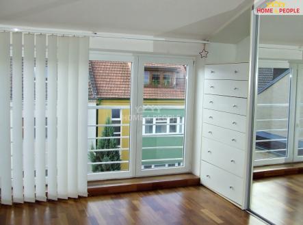 Pronájem bytu, 2+kk, 50 m²