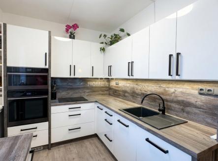 Prodej bytu, 4+1, 88 m² obrázek