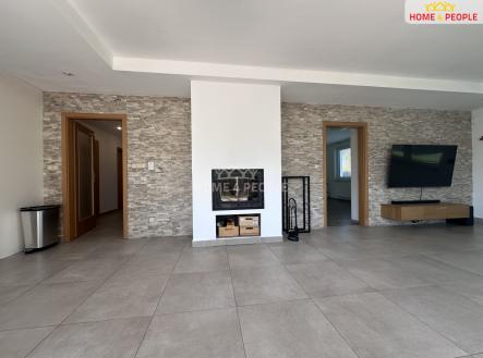 Pronájem domu/vily, 185 m²