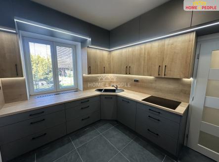 Pronájem bytu, 3+1, 75 m² obrázek