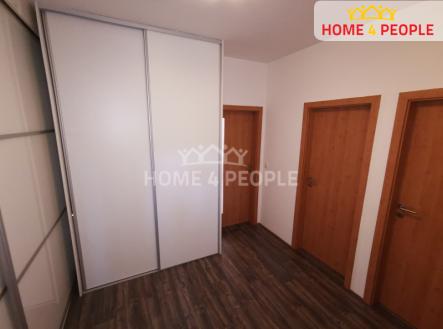 Pronájem bytu, 3+kk, 76 m²