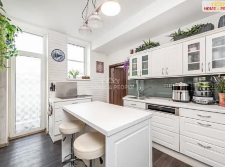 Prodej bytu, 3+1, 72 m²