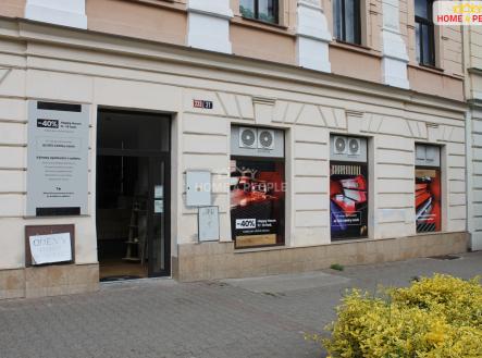 Pronájem obchodní prostory, 80 m²