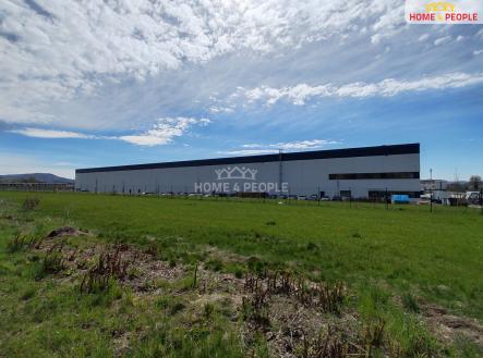 Pronájem skladu, 400 m²