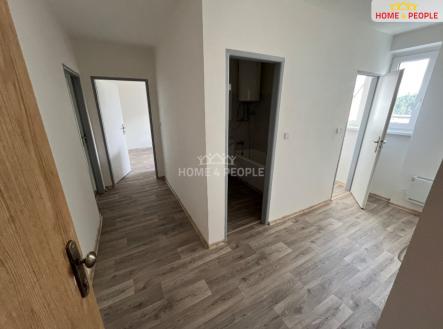 Pronájem bytu, 2+1, 71 m²
