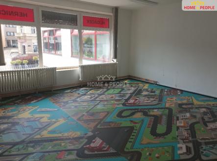 Pronájem kanceláře, 35 m²