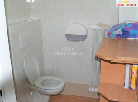 Pronájem obchodní prostory, 32 m²