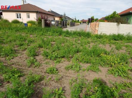 Prodej pozemku pro bydlení, 2 175 m²