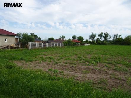 Prodej pozemku pro bydlení, 2 175 m²