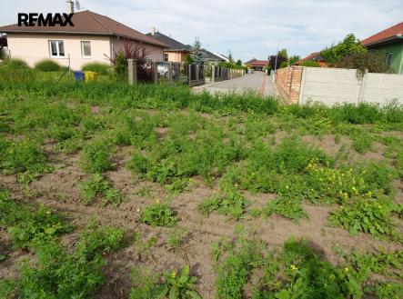 Prodej pozemku pro bydlení, 2 175 m²