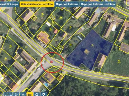 Prodej pozemku pro bydlení, 1 842 m²