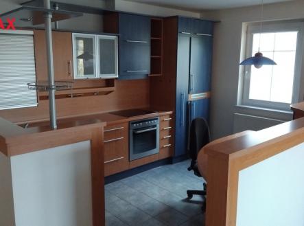 Pronájem bytu, 3+kk, 90 m²