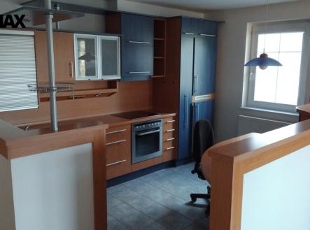 Pronájem bytu, 3+kk, 90 m²