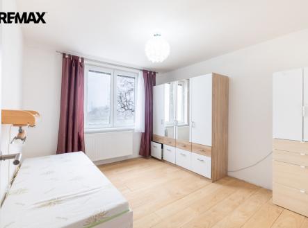 Pronájem bytu, 4+1, 92 m²