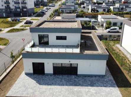 Prodej - dům/vila, 216 m²