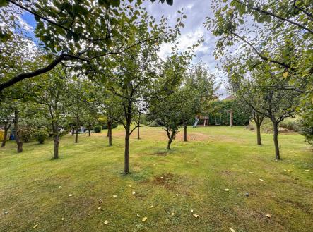 Prodej pozemku pro bydlení, 2 340 m²