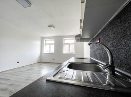 Pronájem bytu, 3+kk, 65 m²